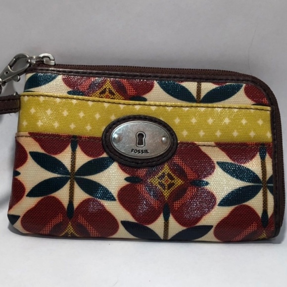 Fossil Wristlet - Picture 2 of 4